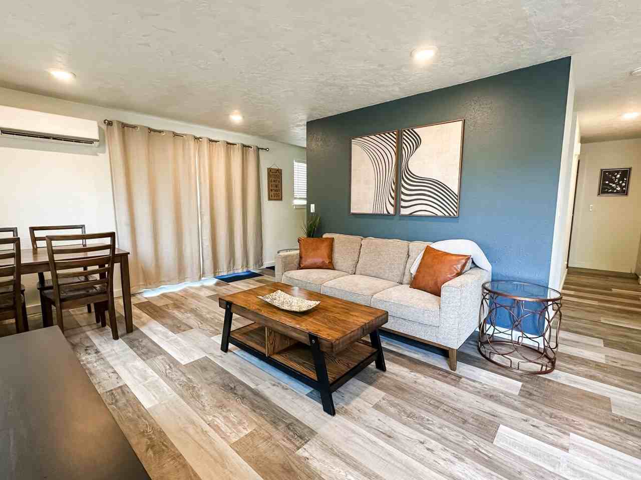 9401 W Edna St #1547112P - Photo 2 of 17
