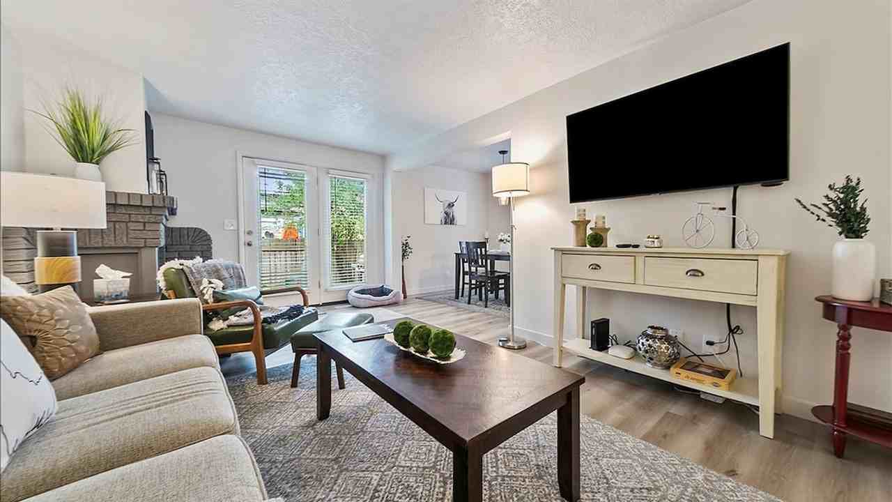 3614 W Morris Hill Rd #1547118P - Photo 3 of 25