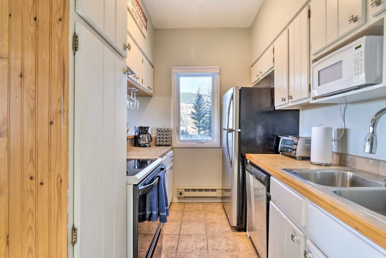 14 Cove Blvd #1546299P - Photo 6 of 14