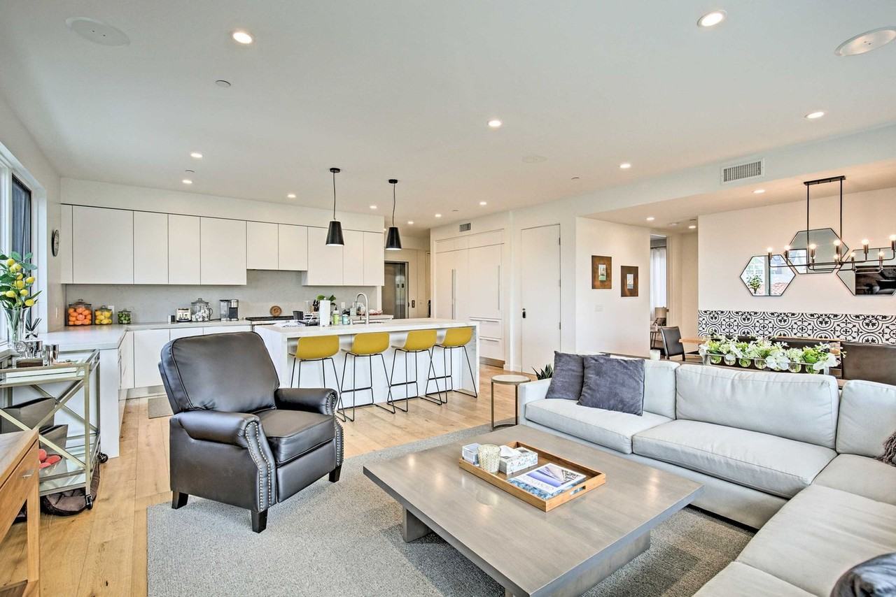 1014 5th St #1545783P - Photo 4 of 19