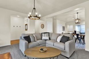 902 W Stanhope St - Photo 1 of 1