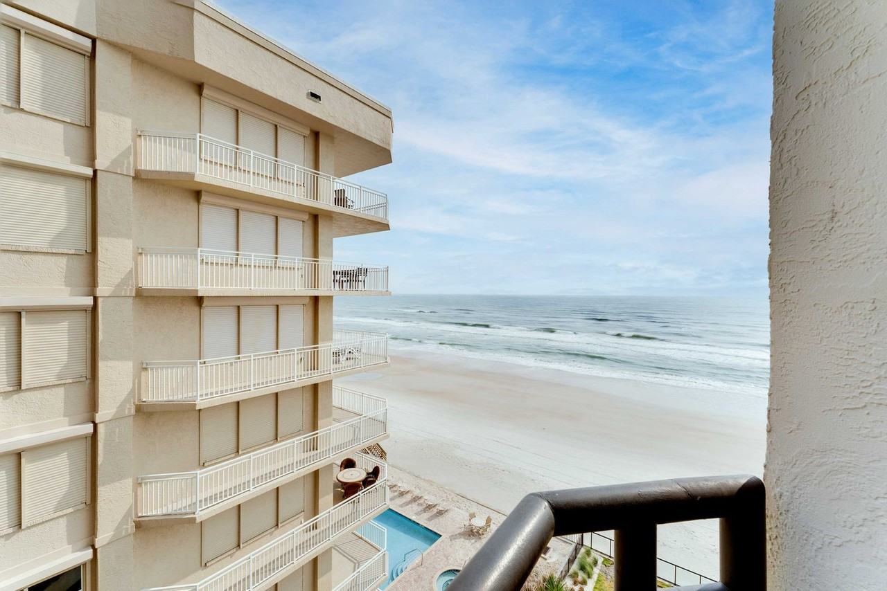 3855 S Atlantic Ave #1546012P - Photo 6 of 15