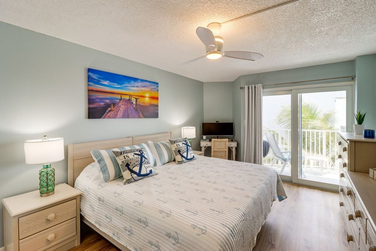 201 E Ocean Dr #1545795P - Photo 5 of 13