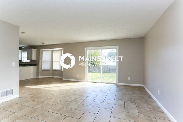 919 Robmeyer Dr - Photo 5 of 16