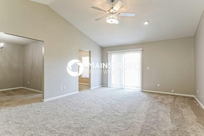 6565 Silk Leaf Ln - Photo 4 of 16