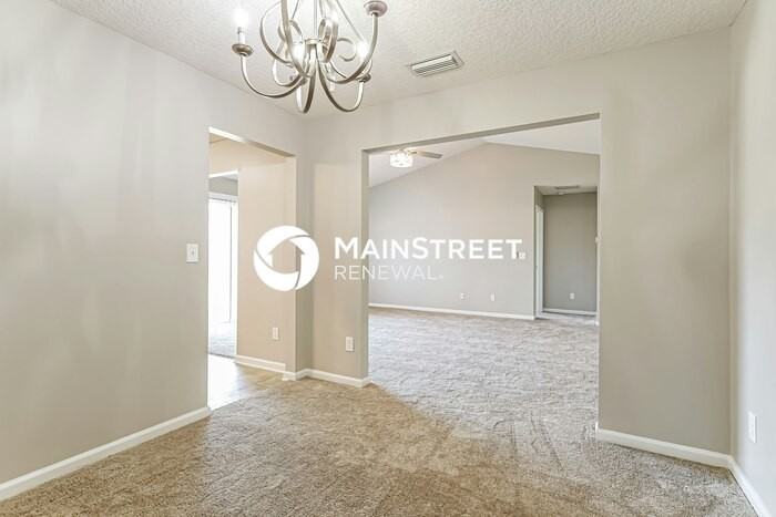 6565 Silk Leaf Ln - Photo 5 of 16