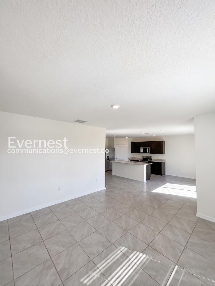8332 Juning Cv - Photo 6 of 32