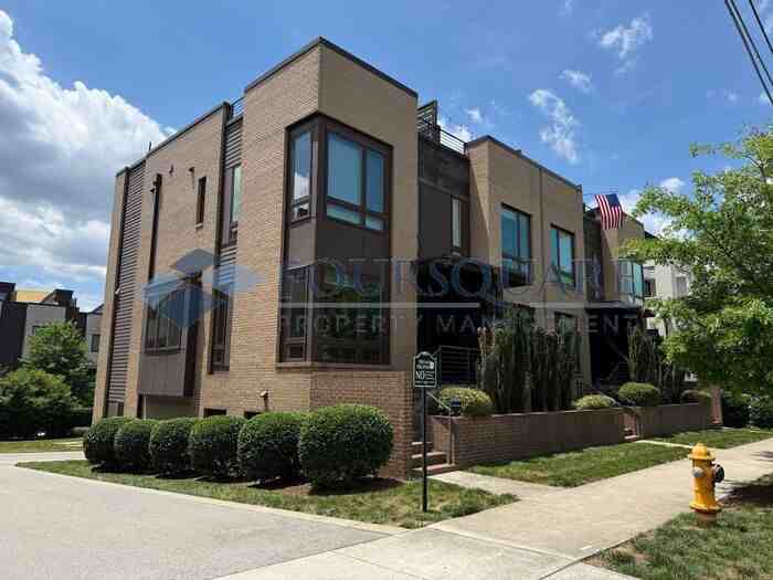 505 W Lenoir St - Photo 2 of 42