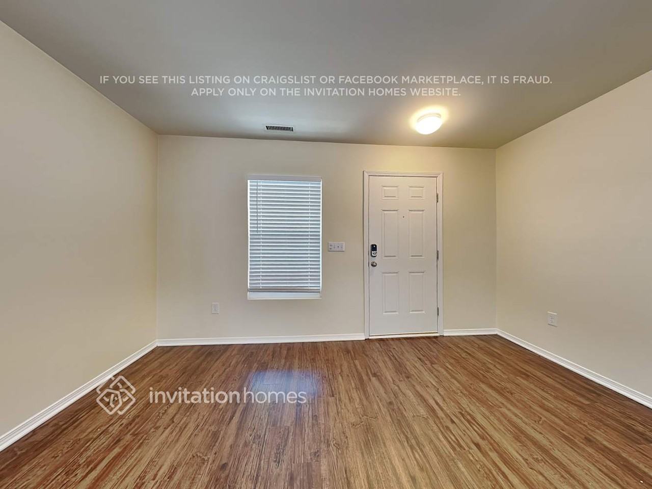 49 Norwich Dr - Photo 5 of 15