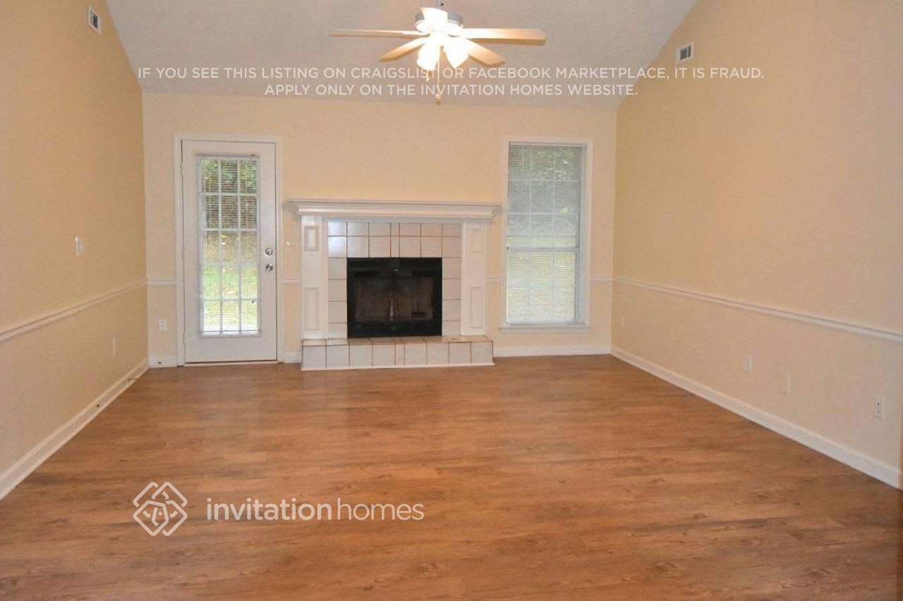 845 Rambling Rose Ct Nw - Photo 4 of 19
