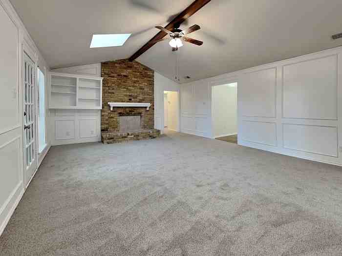 3110 Berkshire Dr - Photo 4 of 23