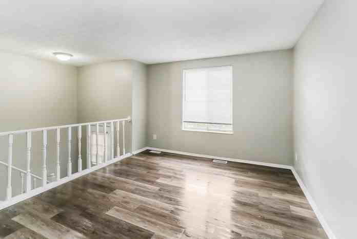 3804 Big Walnut Dr - Photo 4 of 12