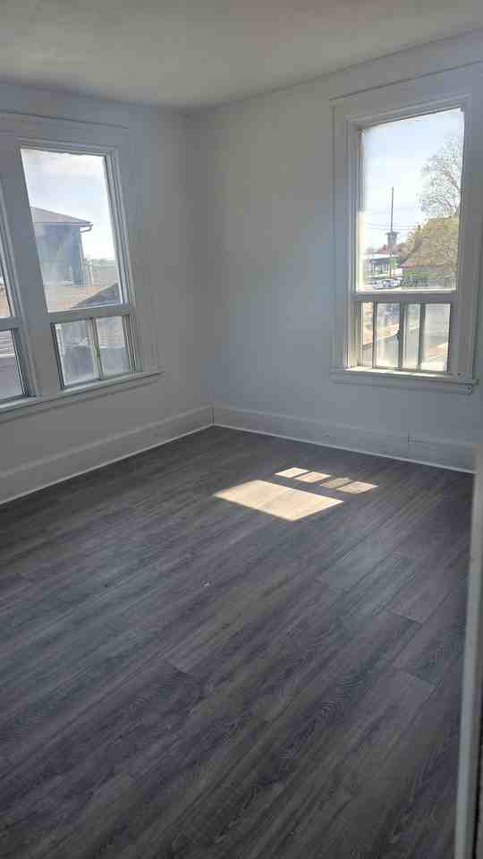 28 Essa Road #34 A - Photo 5 of 6