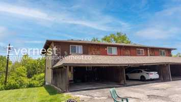 featured image of 1309 N 76th St