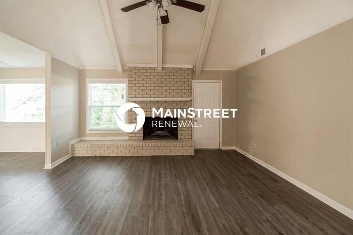 2526 Jenwood St - Photo 2 of 16