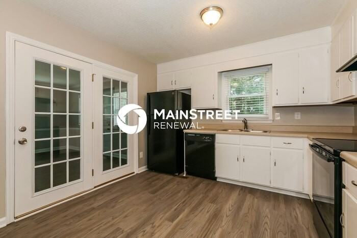 515 Meadowview Dr - Photo 7 of 15