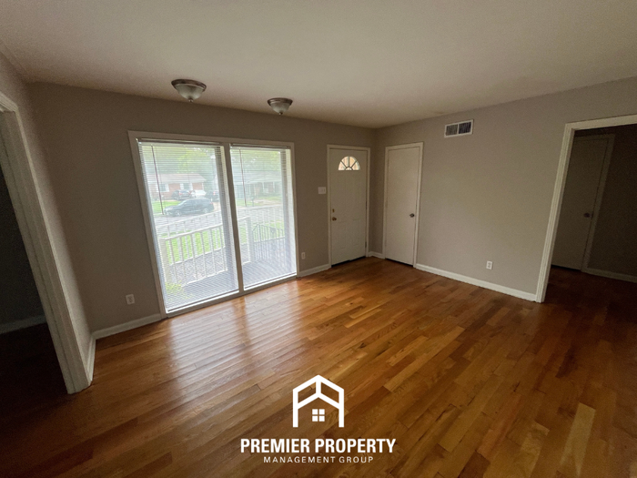 3391 Boxdale St - Photo 2 of 18