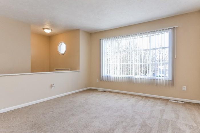 7309 Oak Park Ct - Photo 3 of 7