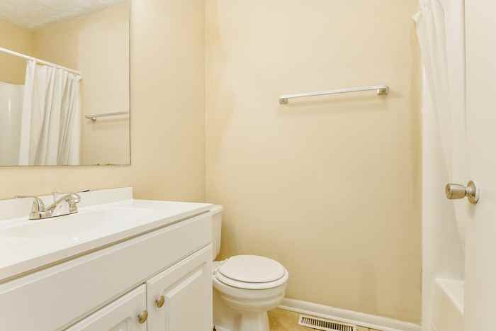 7309 Oak Park Ct - Photo 5 of 7