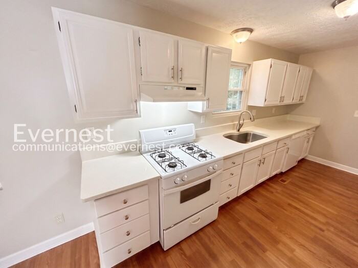 2771 Skyland Dr Ne - Photo 3 of 31