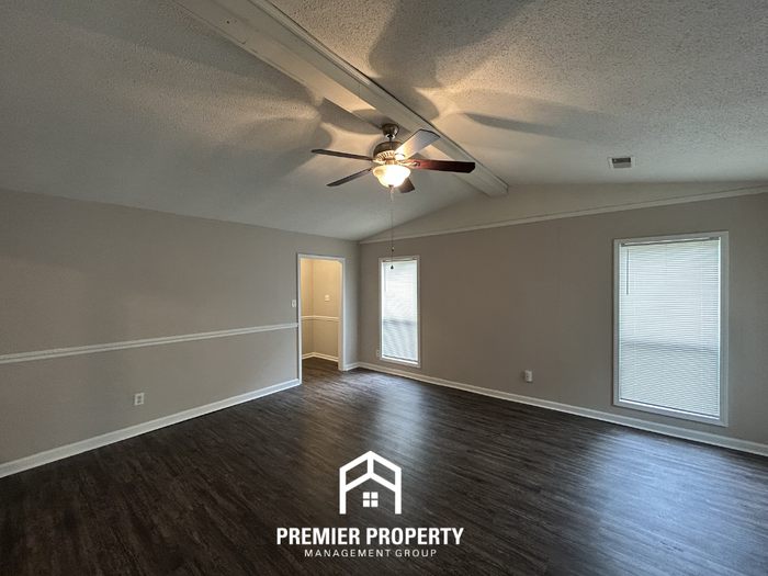 7654 Stonycreek Cv - Photo 2 of 18