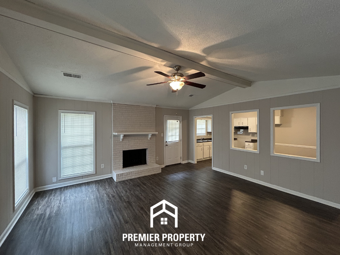 7654 Stonycreek Cv - Photo 3 of 18