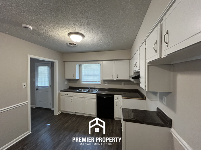7654 Stonycreek Cv - Photo 4 of 18