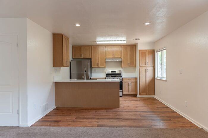 3047 Zanetta Dr #A - Photo 4 of 19