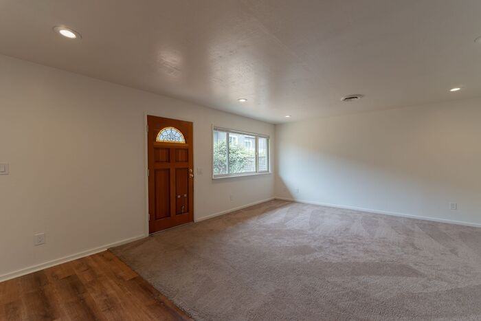 3047 Zanetta Dr #A - Photo 6 of 19