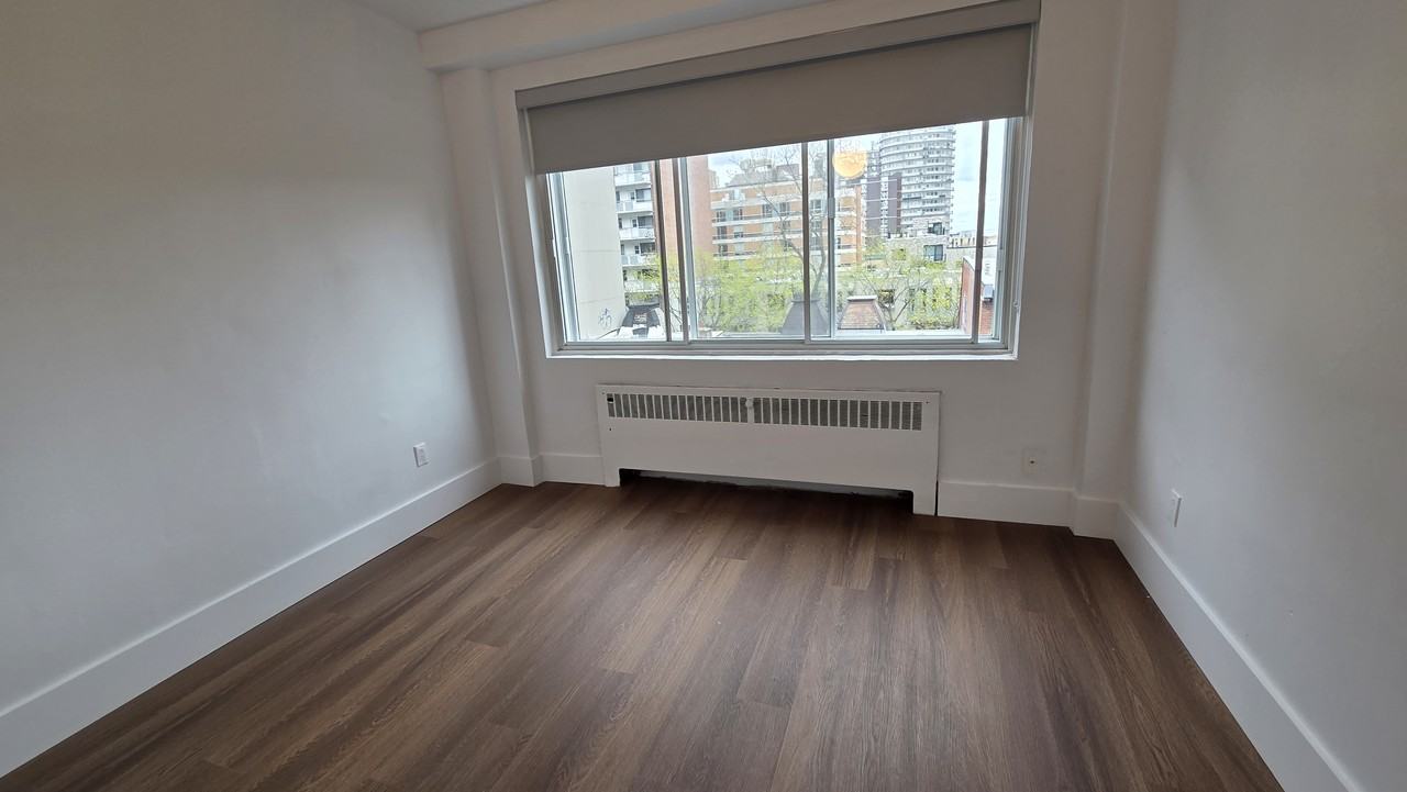 3433 Rue Durocher #606 - Photo 7 of 14