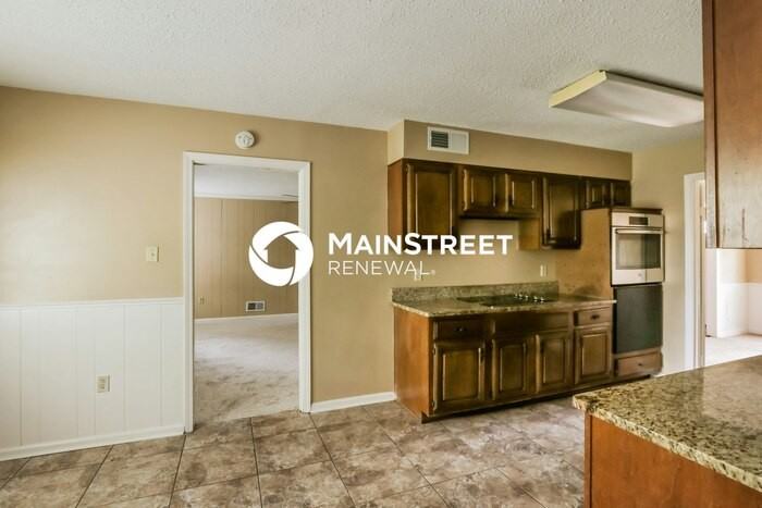 6256 Solway Dr - Photo 7 of 16