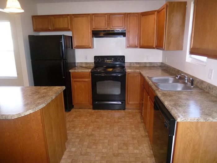 3027 N 12th St - Photo 4 of 5