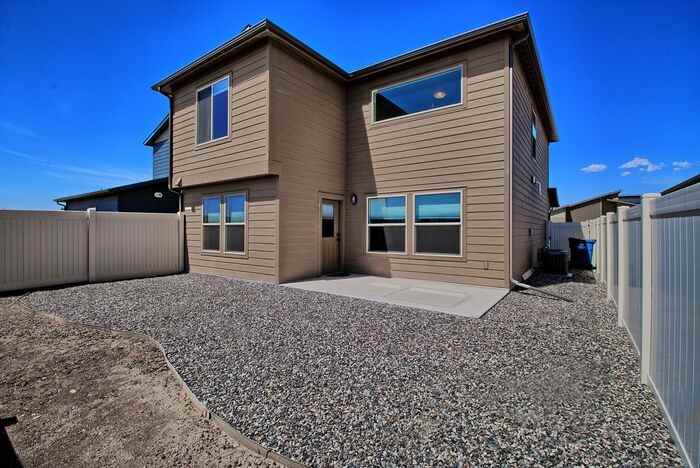 380 White River Dr - Photo 6 of 30