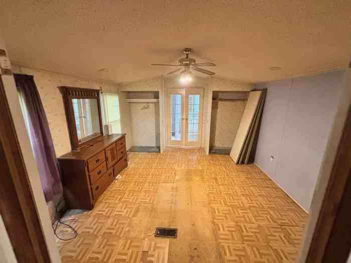 22 W Reybold Dr - Photo 5 of 13