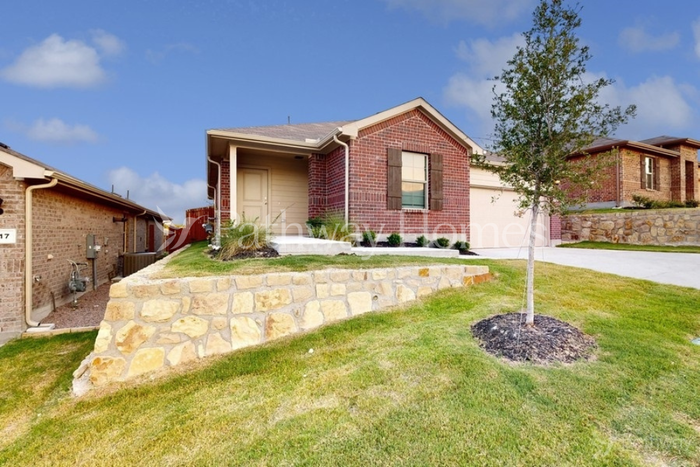 1621 Gatesville Ct - Photo 3 of 21