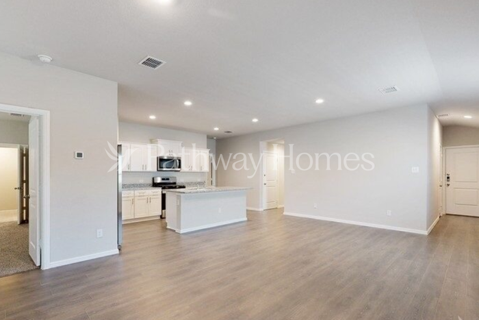 1621 Gatesville Ct - Photo 6 of 21