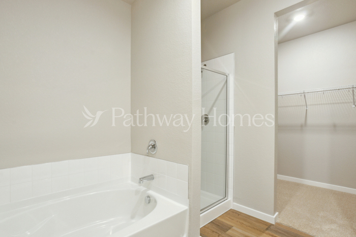 857 Emerald Lakes St - Photo 7 of 14
