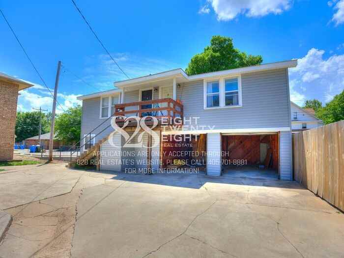 746 1/2 Jenkins Ave #A - Photo 3 of 15