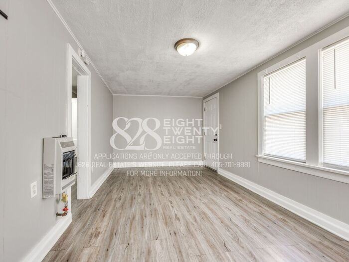 746 1/2 Jenkins Ave #A - Photo 7 of 15