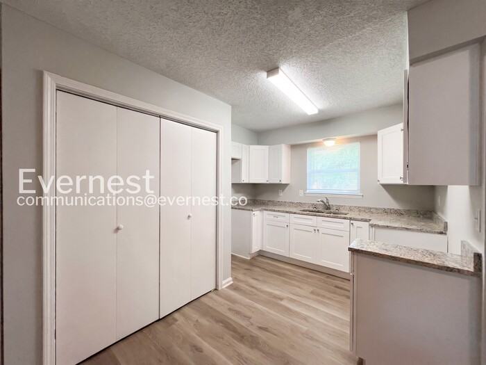 5099 Corkwood Dr - Photo 5 of 21