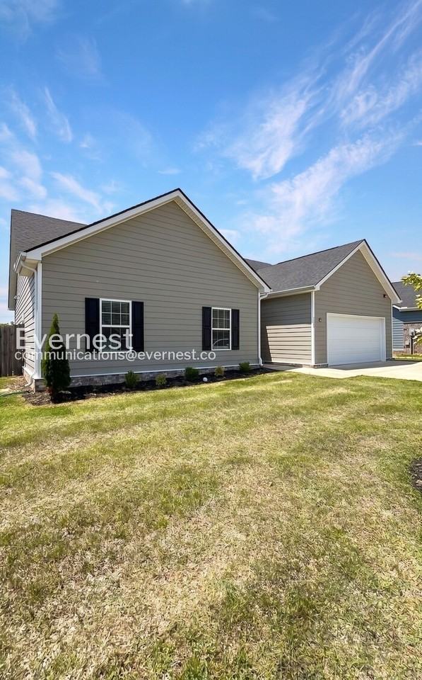 1105 Prospect Ct - Photo 2 of 6