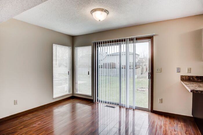 2941 Badger Dr - Photo 3 of 11