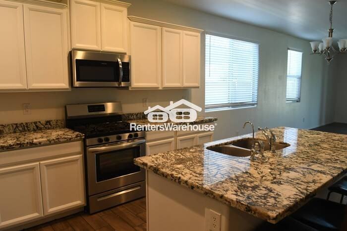 12480 N 174th Ln - Photo 4 of 15