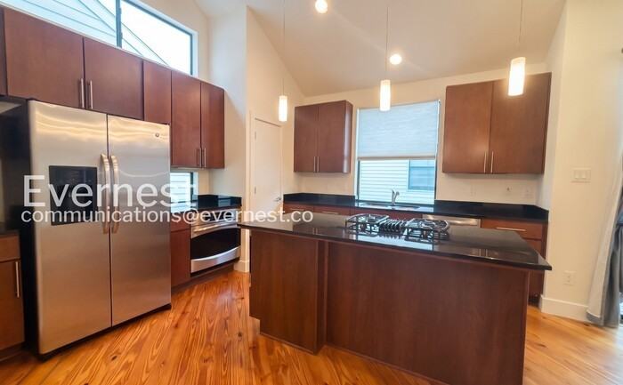 4508 Maxie St #B - Photo 2 of 29