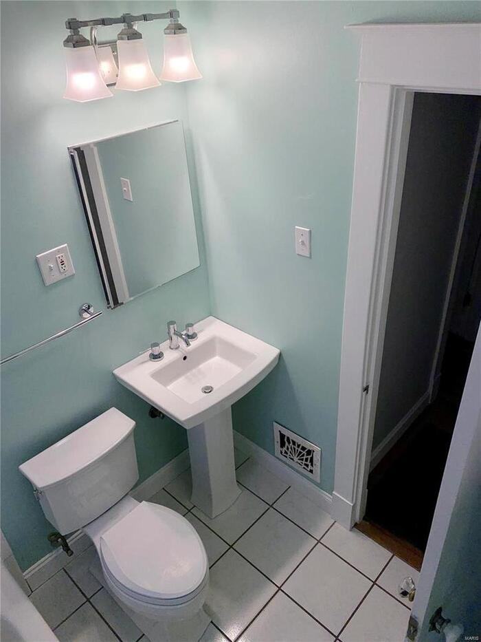 6927 Marquette Ave - Photo 2 of 17