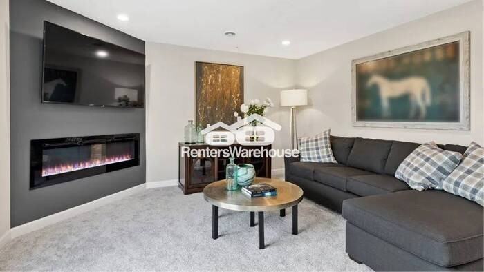 1062 Jubert Dr - Photo 7 of 19