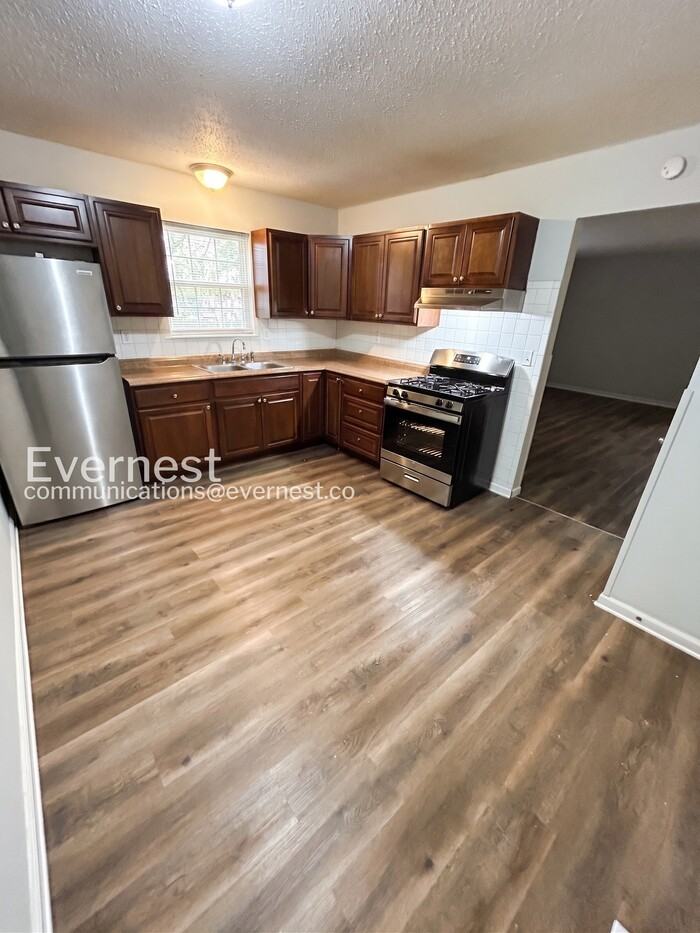 11635 Hazeloak Dr - Photo 6 of 24