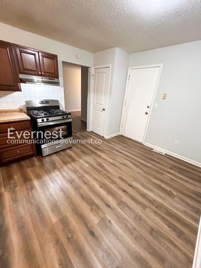 11635 Hazeloak Dr - Photo 7 of 24