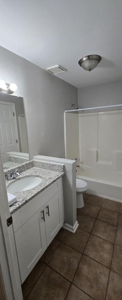1268 Britain Dr - Photo 5 of 12