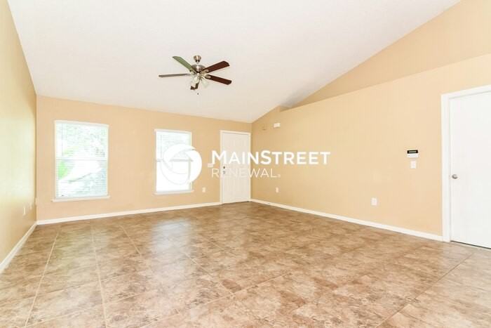 3806 Sleepy Hill Oaks Loop - Photo 3 of 16